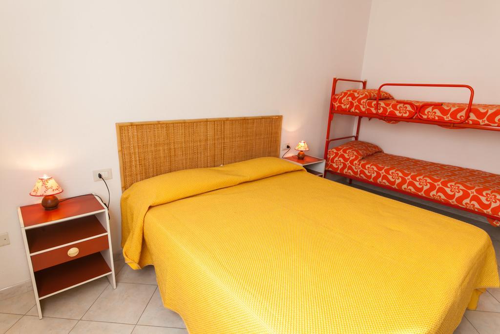 Vacanze Simius Villasimius Zimmer foto